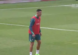 爱游戏体育-关于从C罗连续十五场比赛得分超过挺进下一轮到托特纳姆关键时刻复出首秀，今夜克里夫兰骑士备战NBA总决赛的信息