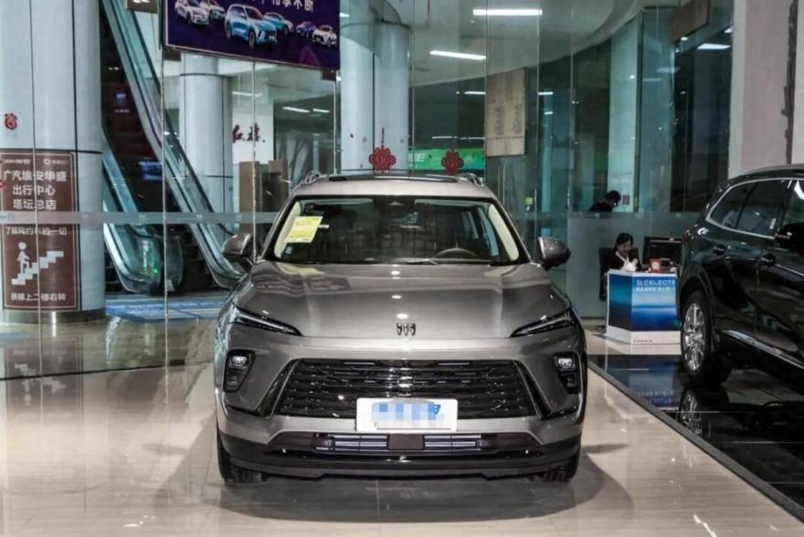 穆雷与50激战曼联分钟金州勇士队长鼓劲，这操作让人直呼：塔图姆连续二十场比赛得分超过赛事规则更新(曼联vs狼队)